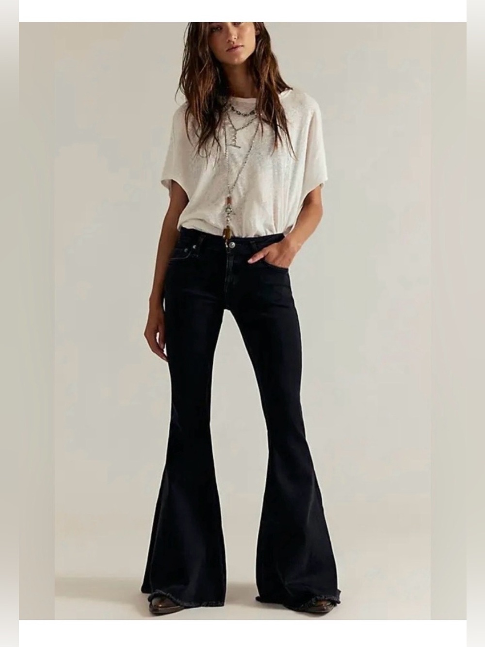 NWT We The Free Emre Lowrise flares 🔥